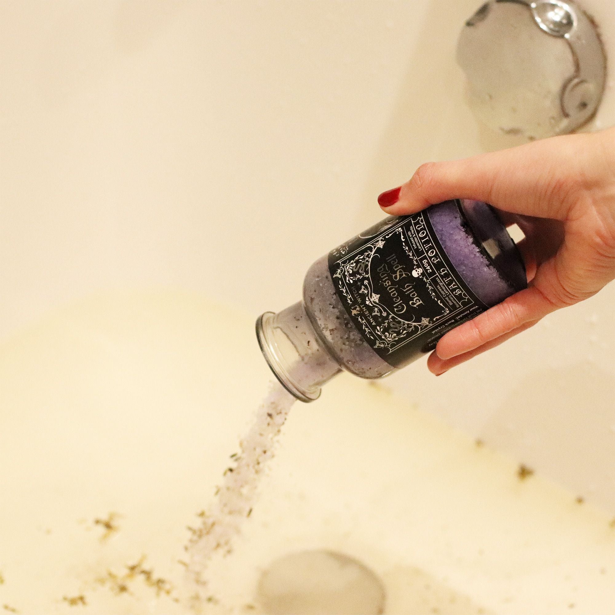 Baño de Bruja Purificación · Poción Ritual con Cristal de Roca